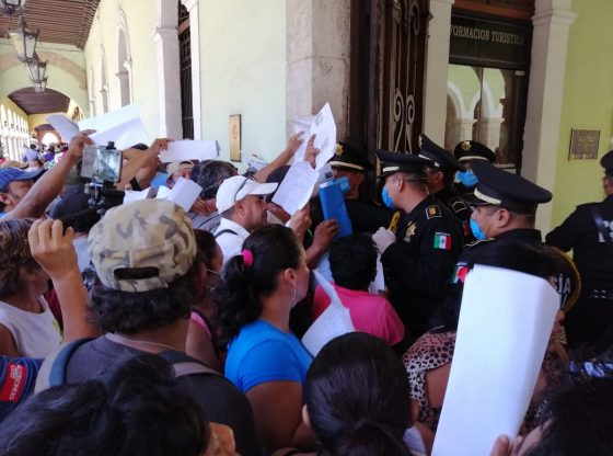 Huacho Díaz y Morena ponen en riesgo la salud de las familias más vulnerables de Yucatán