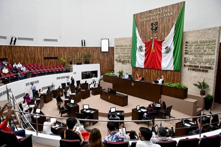 Aprueban por unanimidad las leyes secundarias referentes al matrimonio igualitario en Yucatán